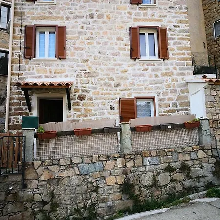 Сasa de vacaciones Le Village *