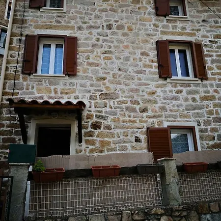 Le Village Nyaraló Ocana